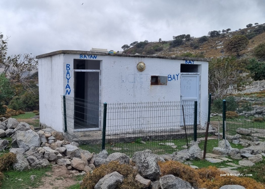 (17760) Gökçeada - Unnamed Road — foto 3