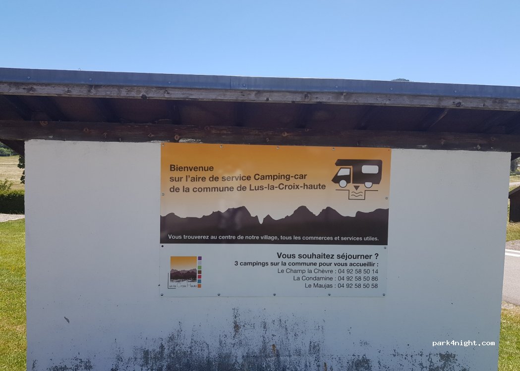 (26620) Lus-la-Croix-Haute - D505 — foto
