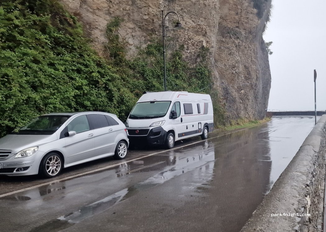 (16038) Santa Margherita Ligure - 46 Lungomare Raffaele Rossetti — foto