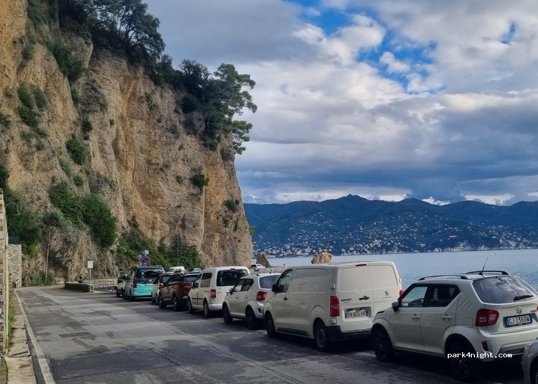 (16038) Santa Margherita Ligure - 46 Lungomare Raffaele Rossetti — foto 2