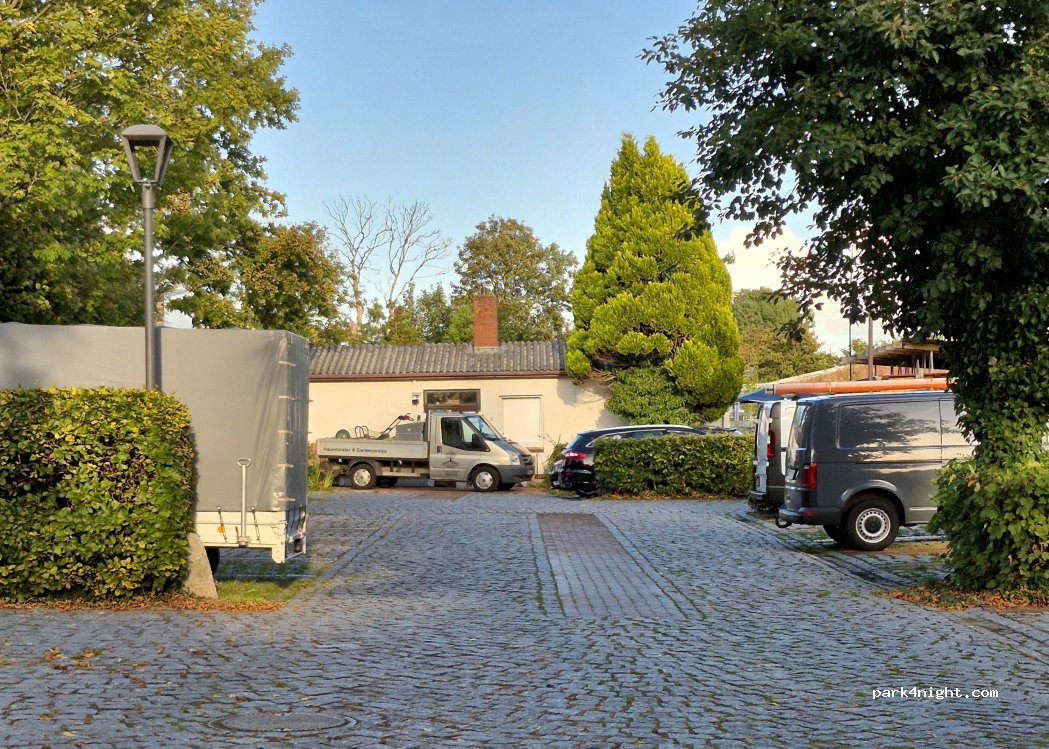 (25836) Garding - 5 Fahrtstraße — foto 3