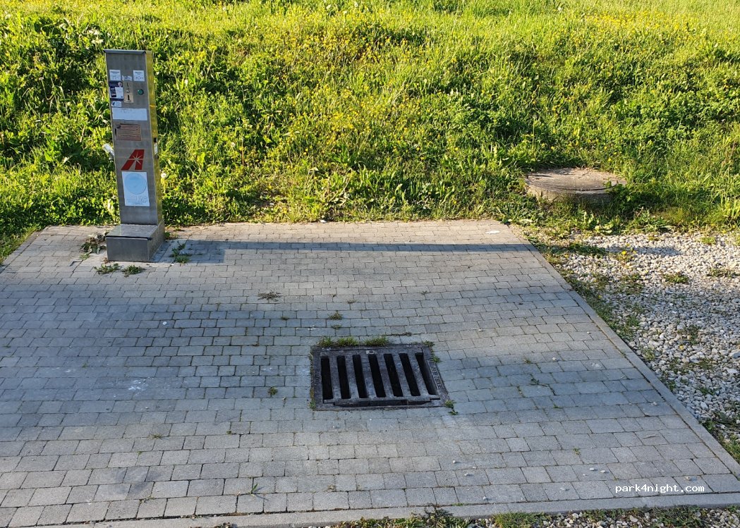 (91235) Velden - 1 Toni-Wolf-Platz — foto 4
