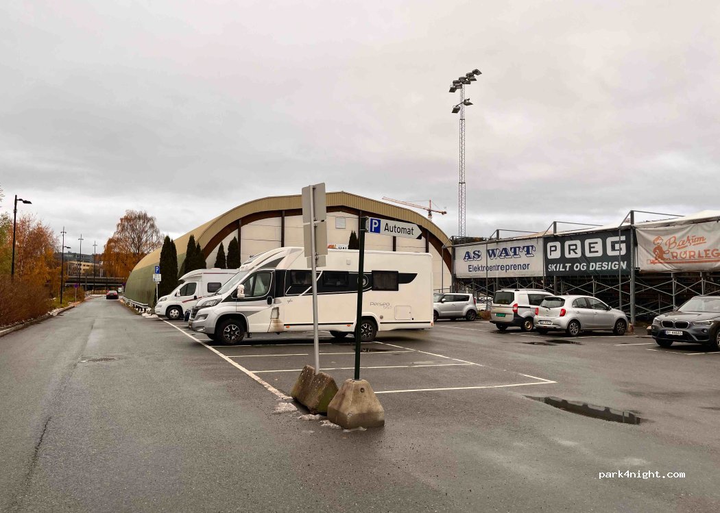 (1337) Sandvika - 18 Brambanis vei — foto 2
