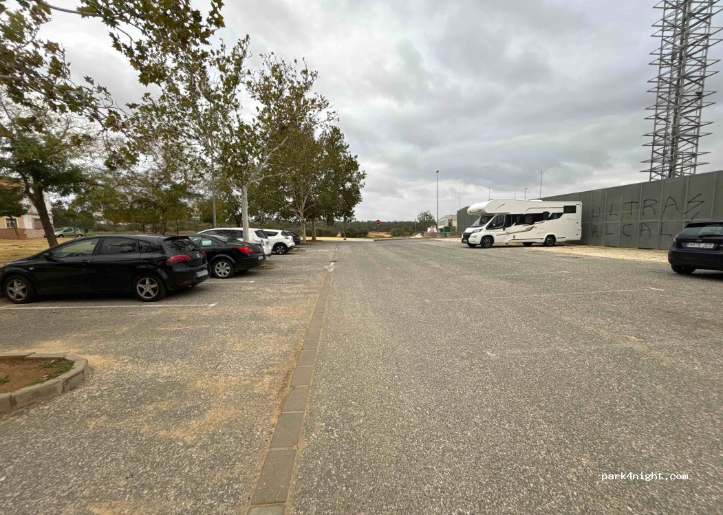 (41500) Alcalá de Guadaíra - 1 Calle de la Azuda — foto