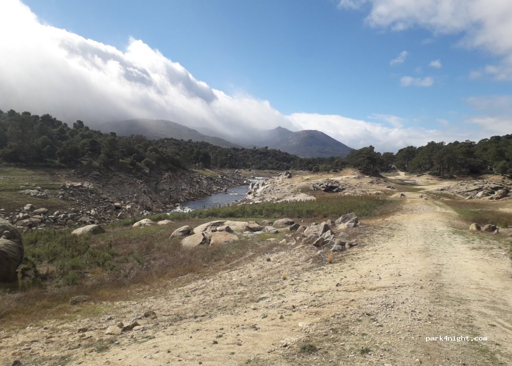 (05112) Calas del Burguillo - — foto