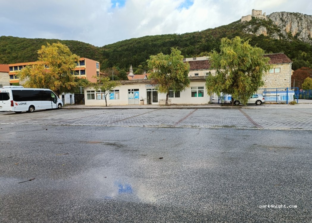 (21236) Vrlika - 4 Hrvoja Vukčića Hrvatinića — foto 2