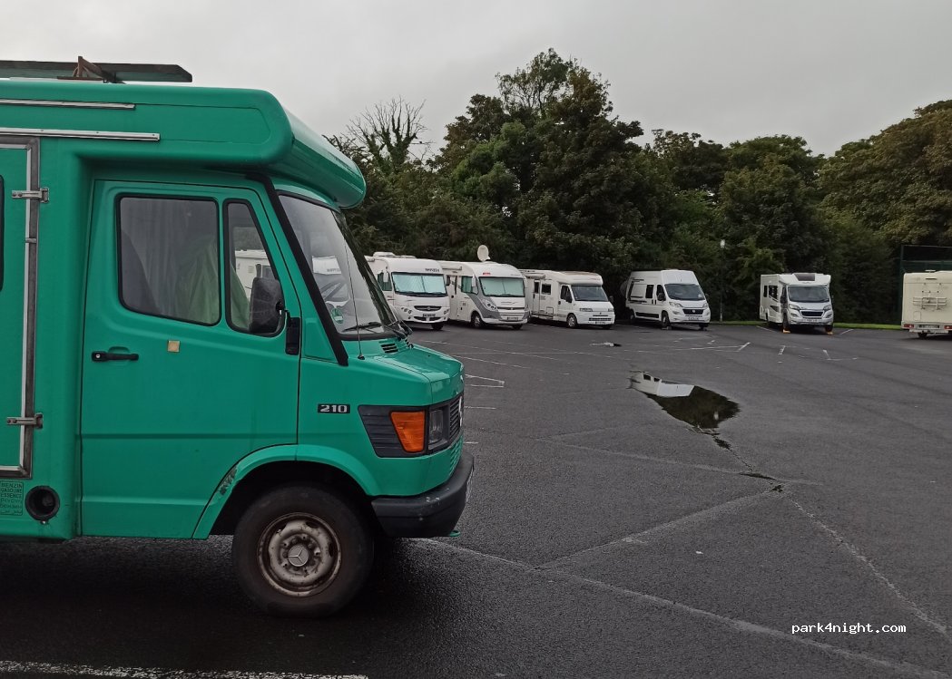 Giant's Causway Park and ride Car park — foto 2