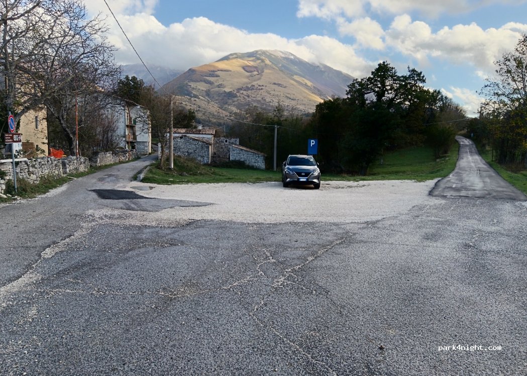 (65023) Decontra - Unnamed Road — foto