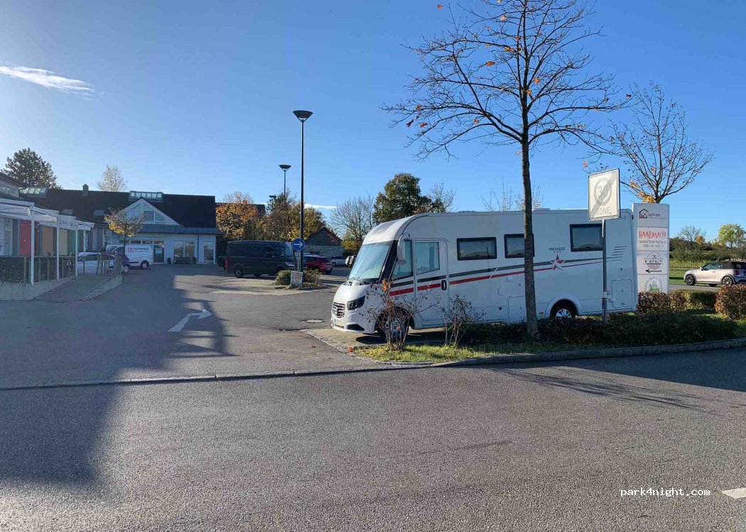 (82178) Puchheim - 26 Mitterlängstraße — foto
