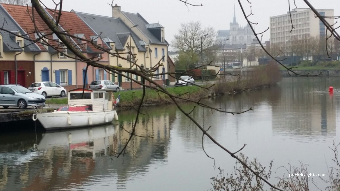 (80000) Amiens - 49 Quai Charles Tellier — foto 2