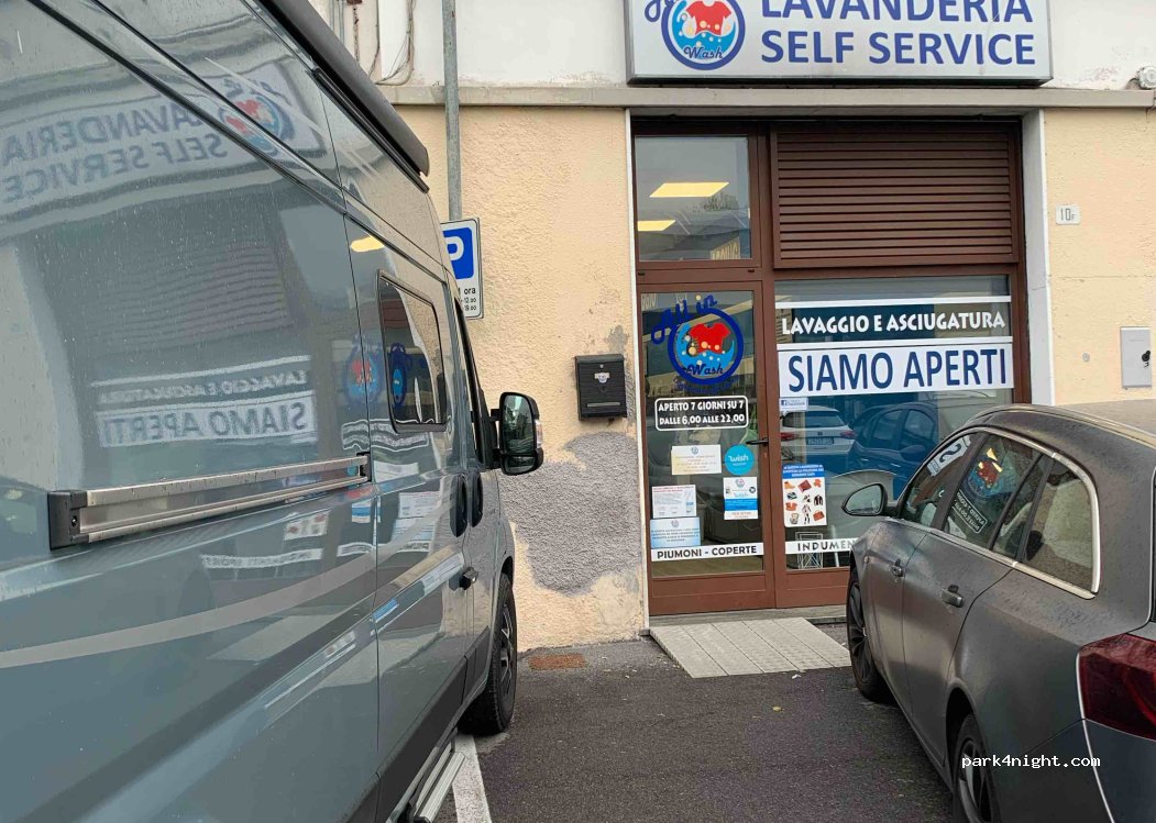 (24044) Dalmine - 4 Piazzale Risorgimento — foto 3
