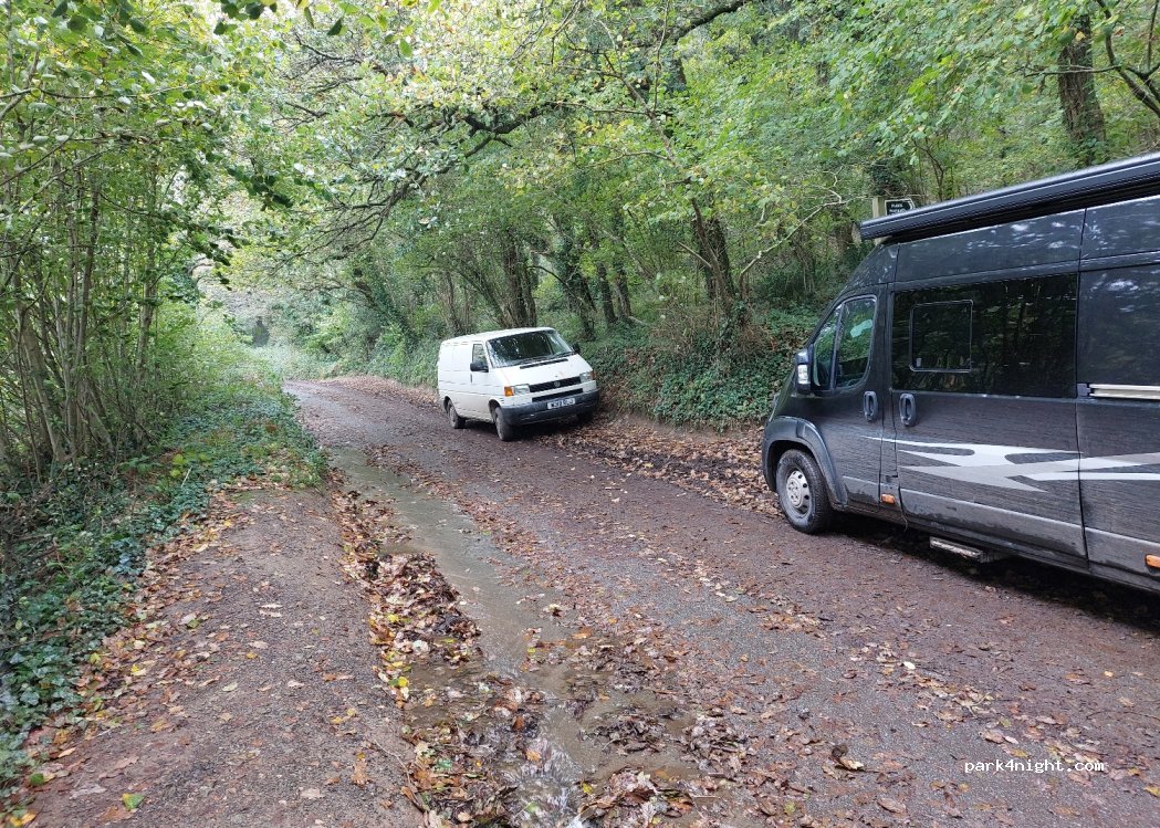 (TQ7 4EY) Kingsbridge - S W Coast Path — foto