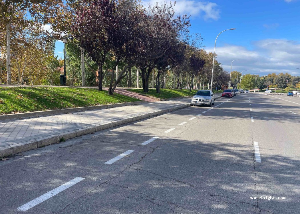 (28019) Madrid - P.º de la Ermita del Santo — foto