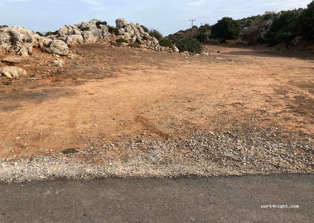 (731 00) Chania - Unnamed Road — foto
