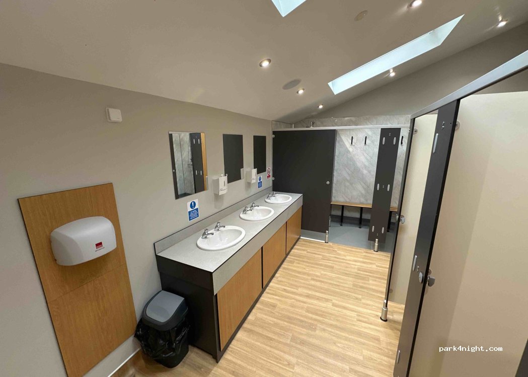 Wern Mill Caravan Park — foto 4