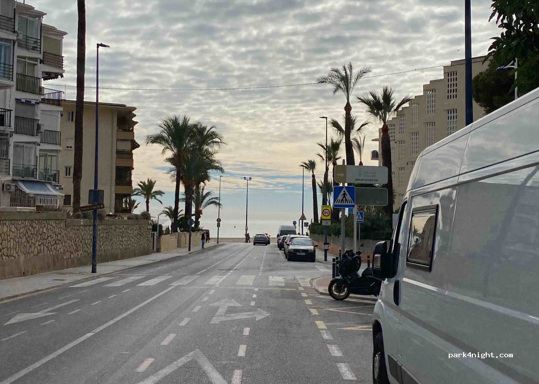 (03502) Benidorm - 3 Calle Murtal — foto