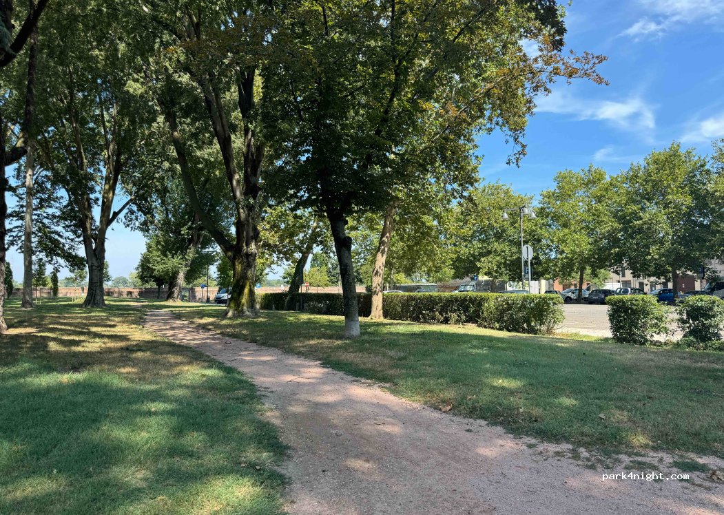 (46100) Mantova - 36 Piazza Virgiliana — foto 4