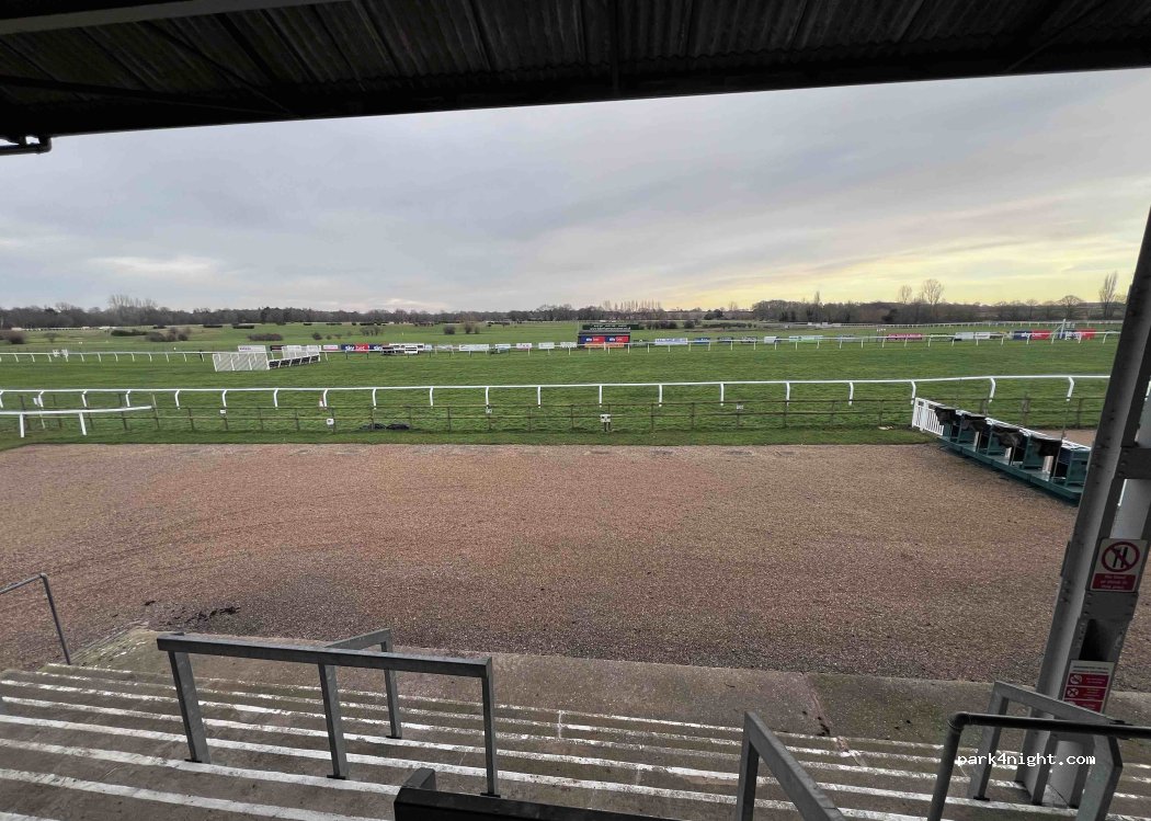 Norfolk Coast Caravans and Camping Fakenham Racecourse — foto 2