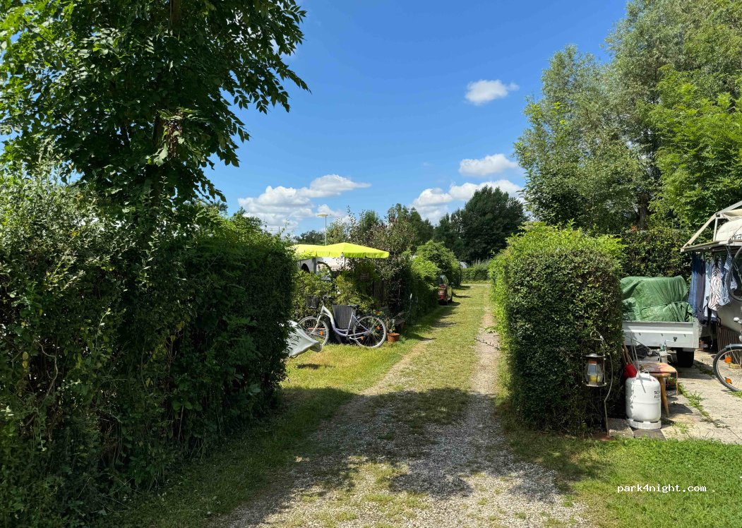 Camping & Leisure Center Haselfurth — foto