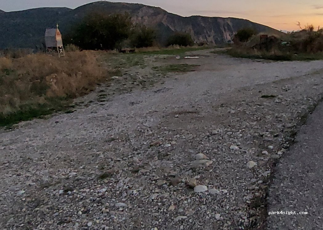 (270 63) Lampia - Greek National Rd 33 — foto