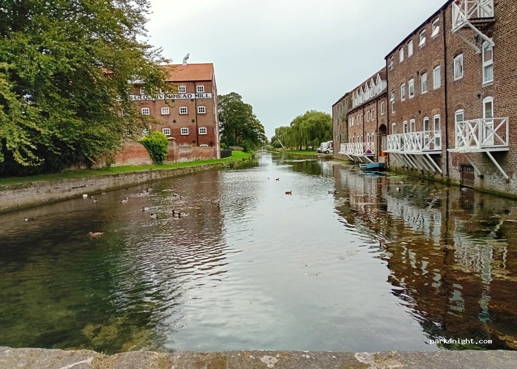 (YO25 6PA) Driffield - 6 Riverside — foto 2