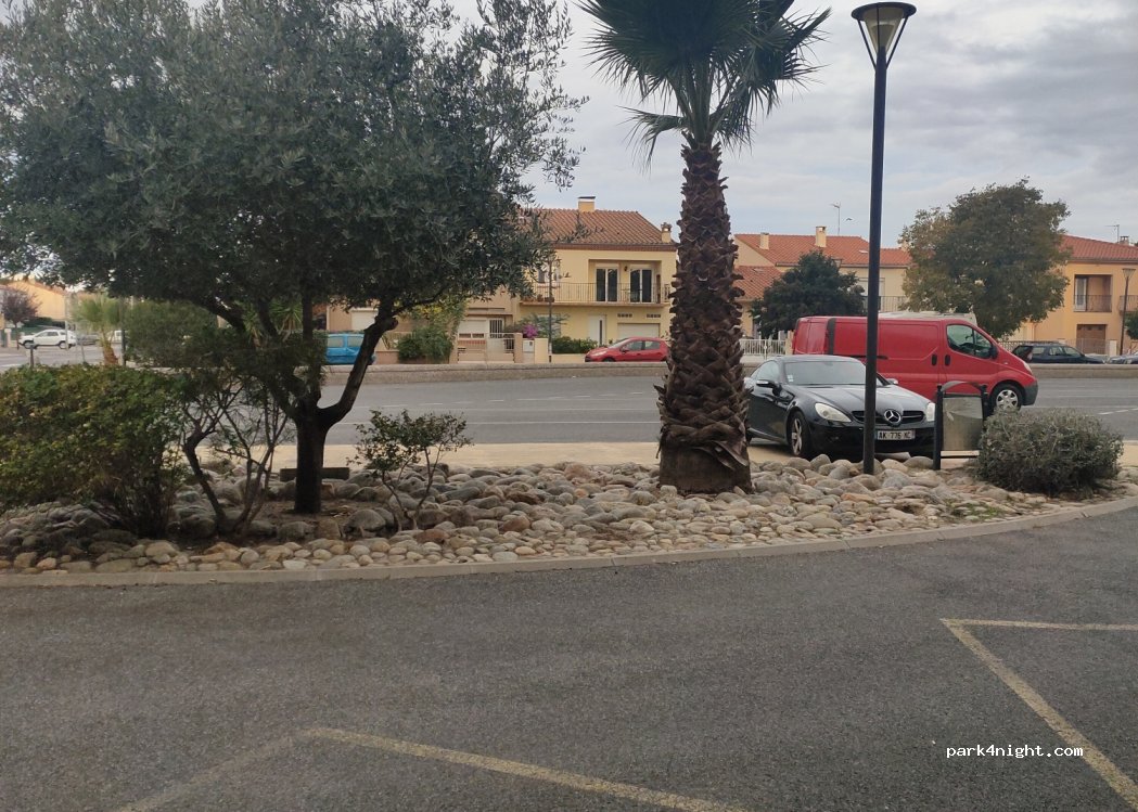 (66200) Elne - 32 Rue du Salita — foto 2
