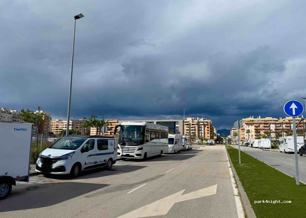 (29004) Málaga - 6 Avenida Alicia de Larrocha — foto 2