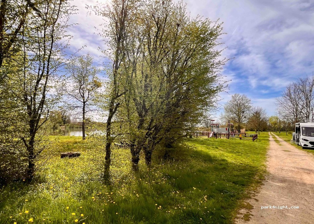 (52190) Montsaugeon - D300 — foto 4