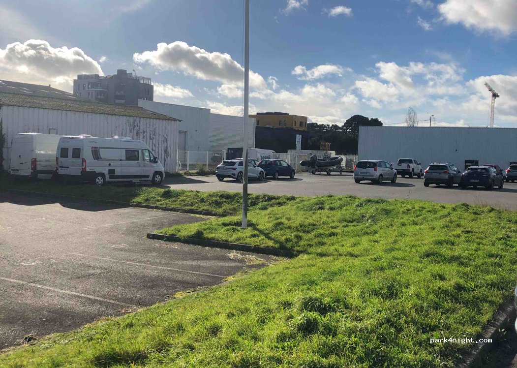 (56100) Lorient - 9008B Rue Maurice le Léon — foto