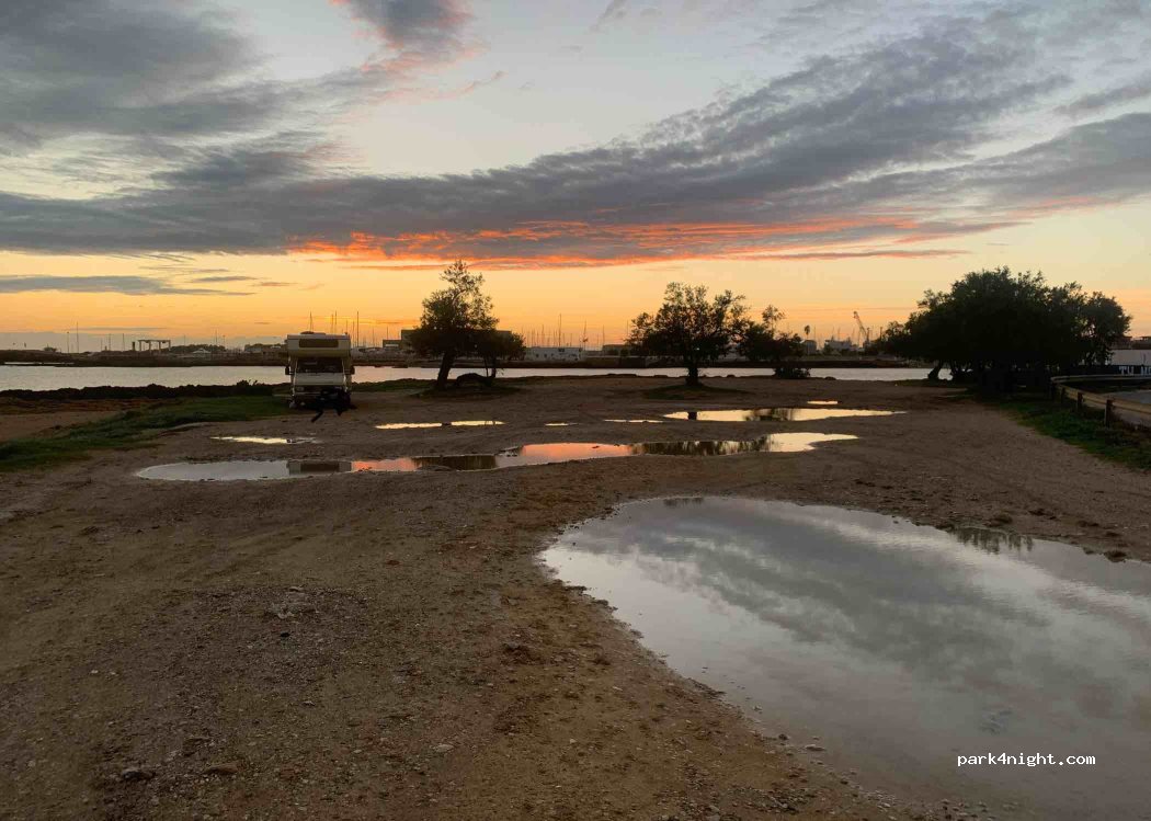 (72100) Brindisi - 2 Via Materdomini — foto 3