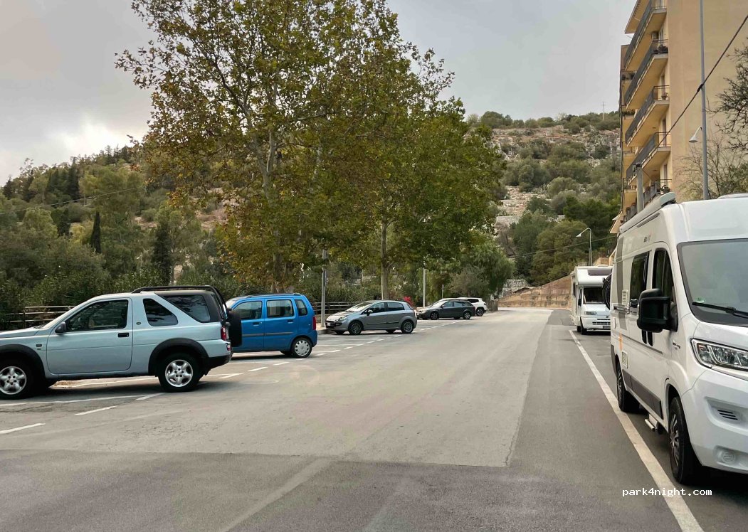 (97015) Modica - 2 Via Napoli — foto