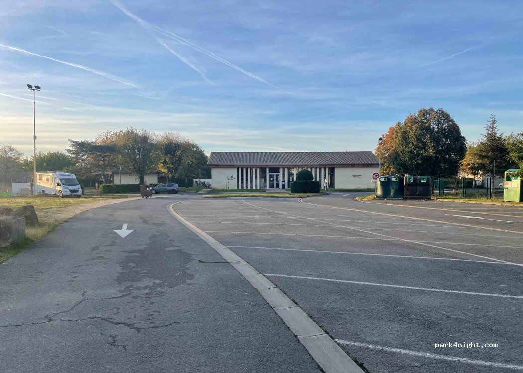 (33330) Saint-Sulpice-de-Faleyrens - 3 Rue des Écoles — foto