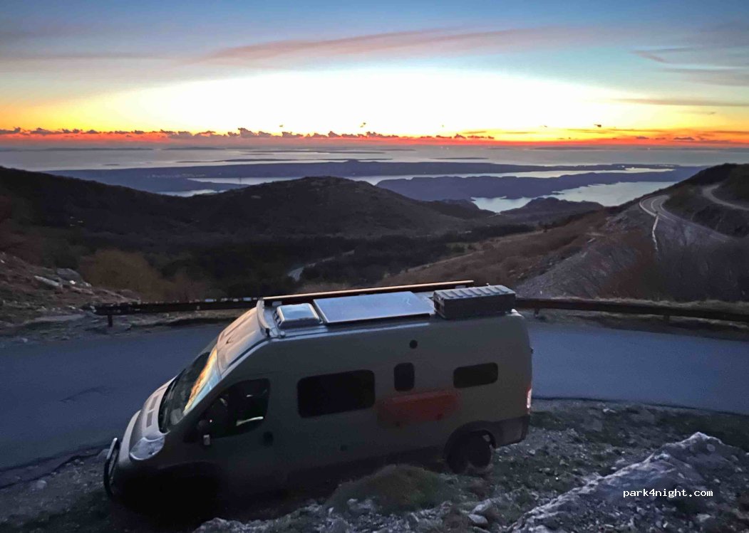 (53206) Baške Oštarije - 202 D25 — foto