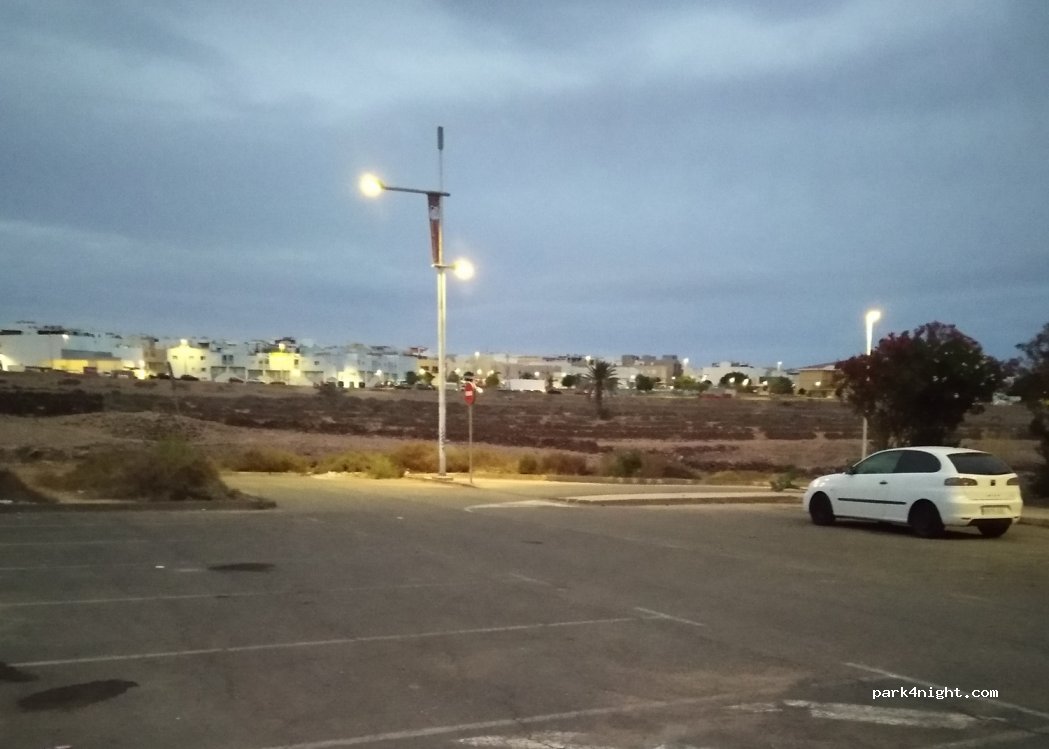 (35600) Puerto del Rosario - 8 Avenida Rosa Vila — foto 2