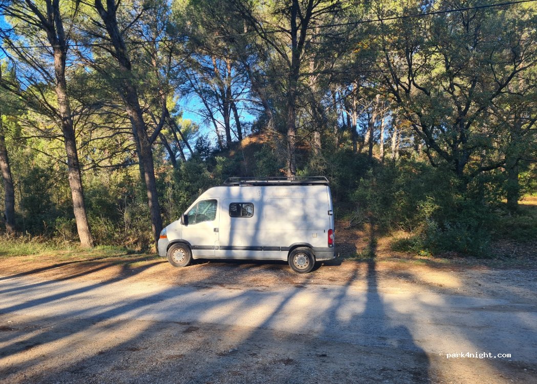 (84800) L'Isle-sur-la-Sorgue - 2500 Chemin des Gypières — foto 2