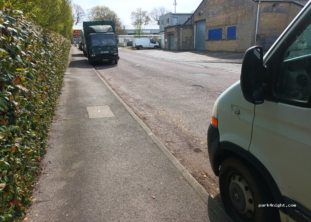 (GL8 8HR) Tetbury - 59 London Road — foto