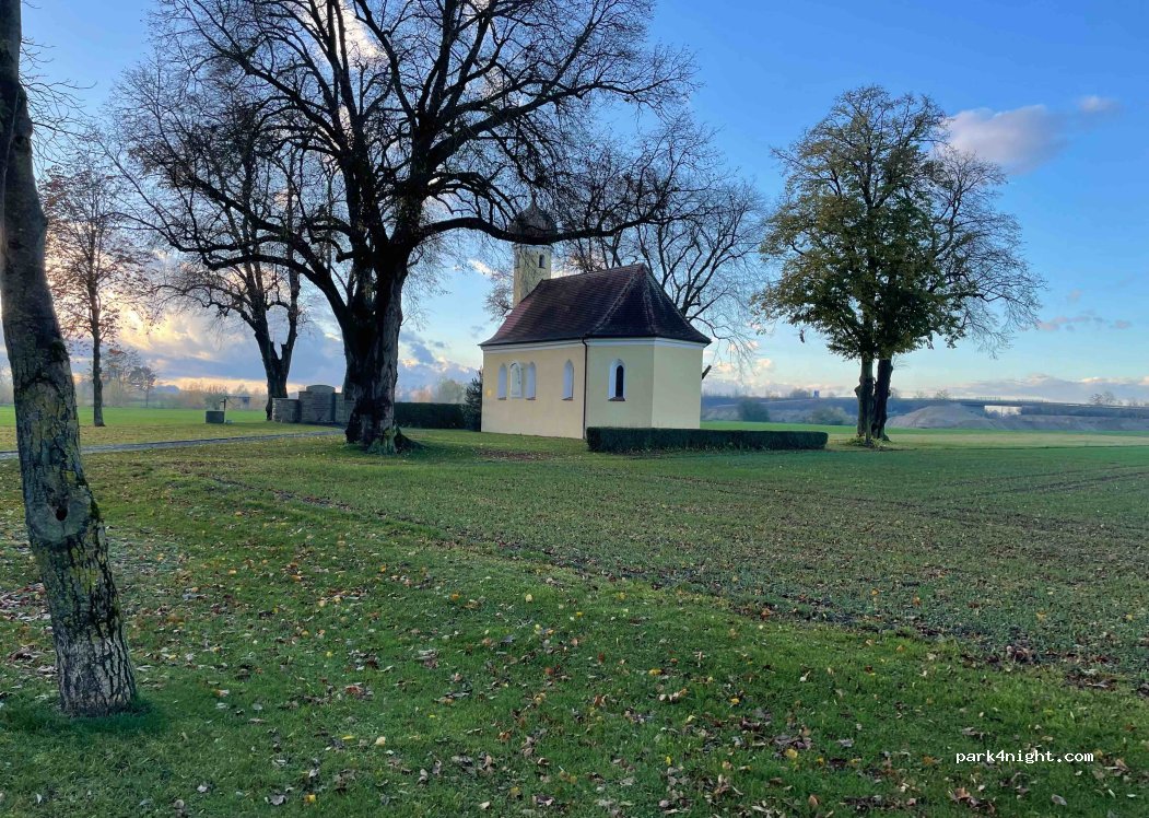 (94522) Wallersdorf - Unnamed Road — foto