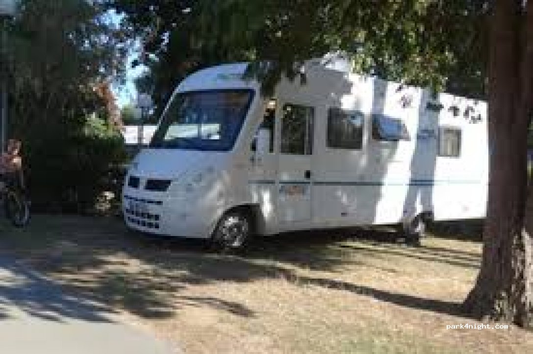Camping du Menhir **** — foto