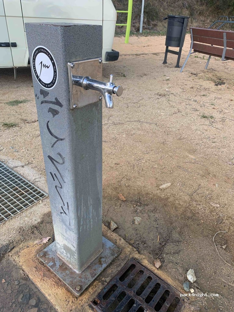 (08319) Dosrius - 1 Carrer Bomba — foto 2