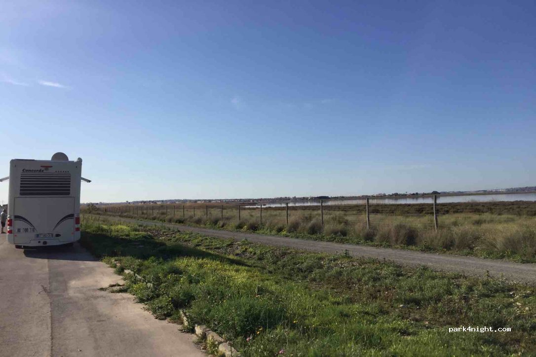 (03184) El Chaparral - 2 Calle Múnera — foto 3