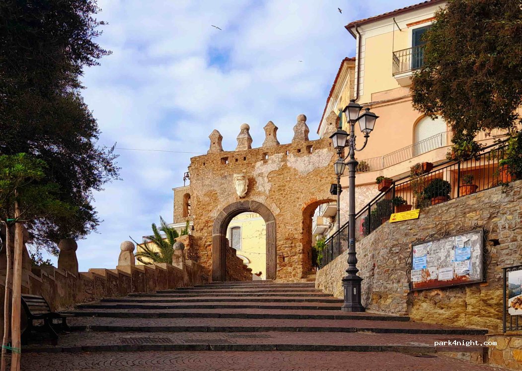 (84043) Agropoli - 17 Via Michelangelo — foto