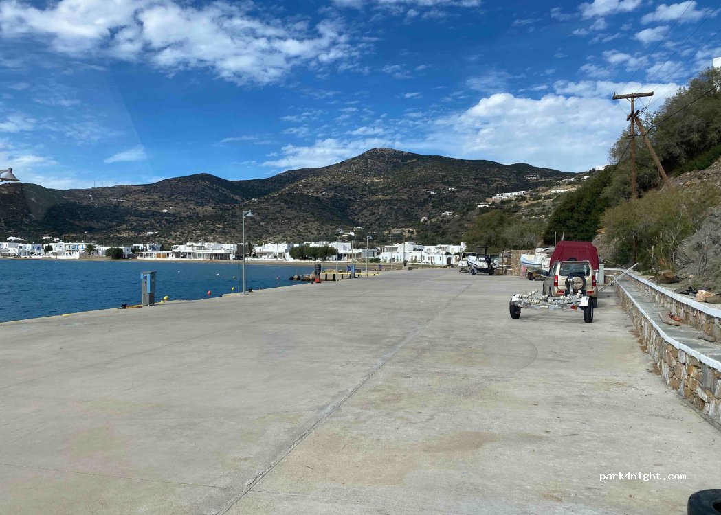 (840 03) Platis Gialos - Unnamed Road — foto 3