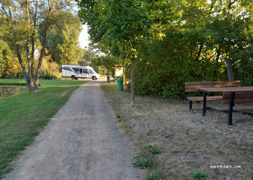 (530 02) Ostřešany - U Hřiště — foto 5