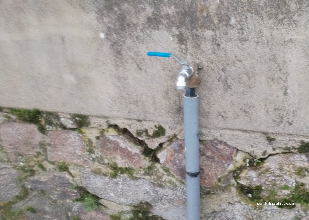 (87210) Le Dorat - 2 Place du Manège — foto 2