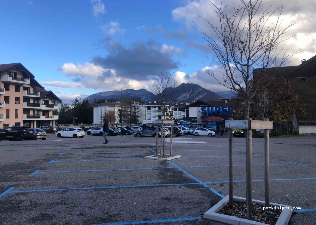 (74410) Saint-Jorioz - 5458A Route du Centre — foto