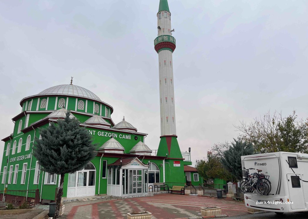 () Şereflikoçhisar - Unnamed Road — foto 2