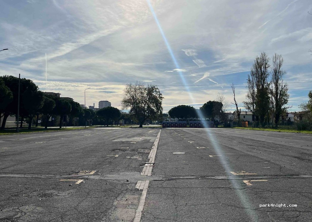 (48100) Lido di Savio - 488 Viale Romagna — foto 2