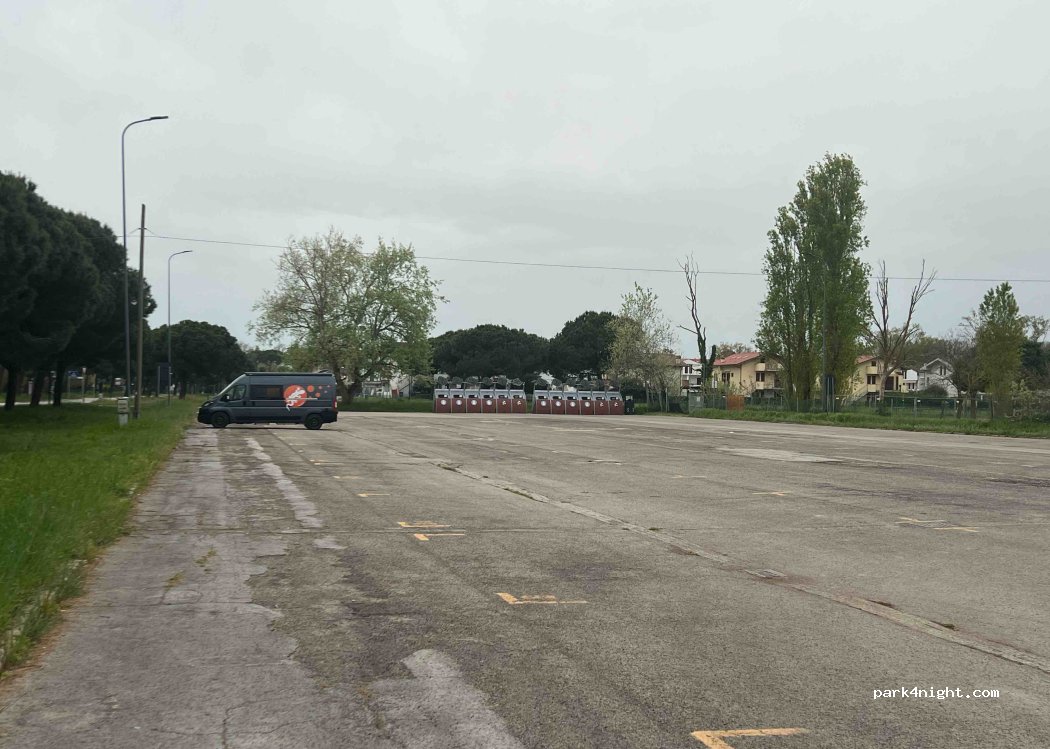 (48100) Lido di Savio - 488 Viale Romagna — foto 4