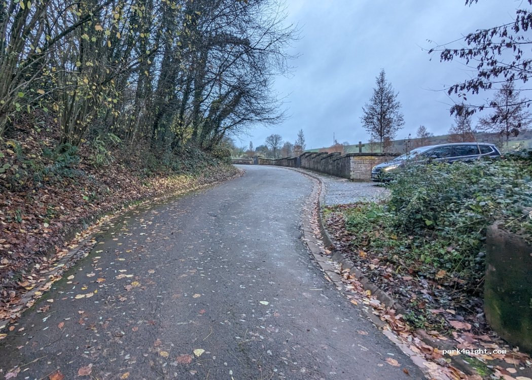 (66909) Nanzdietschweiler - Friedhofstraße — foto 2