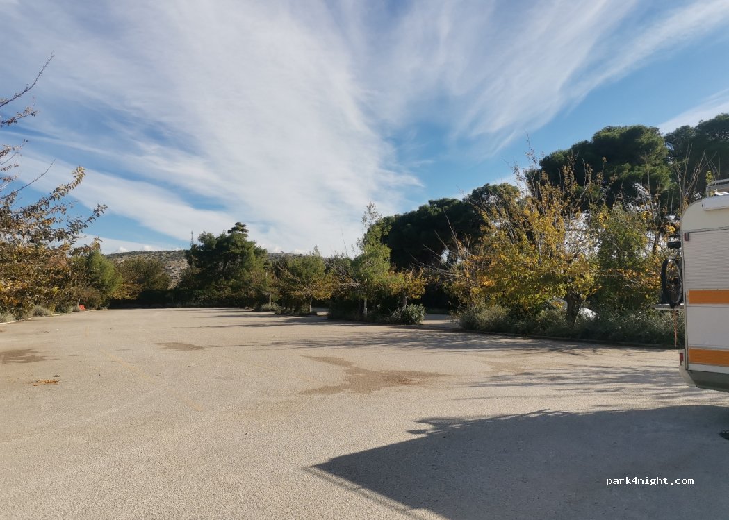 (166 72) Vari - Leof. Athinon Souniou — foto